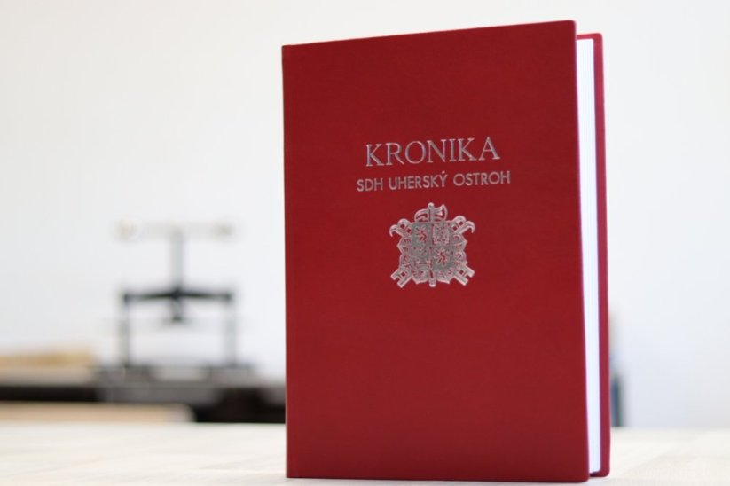 Kronika pro ruční zapisování, A4, 192 listů, pravá kůže