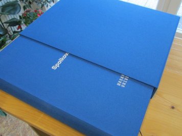 Kronika se zasunovacím pouzdrem Kronika se zasunovacím pouzdrem