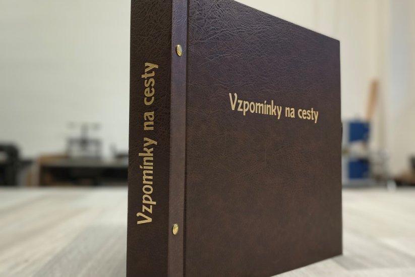 Hnědá kronika - Vzpomínky na cesty - č.1