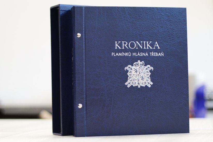 Kronika na fotografie A4, 100 listů, knihařská koženka - Barva koženky: Zelená (17)
